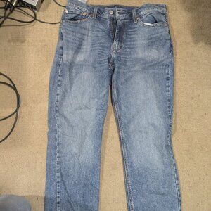 Levi's Medium Wash Stretch 541's. Size 33x32.